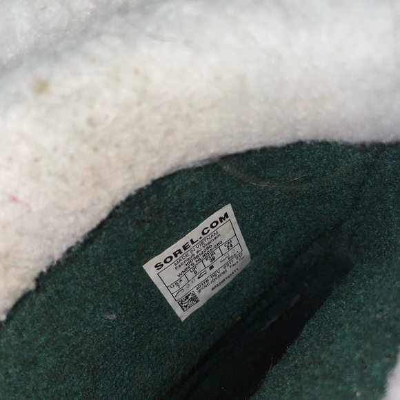 Sorel Caribou Boots - Picture 2 of 4